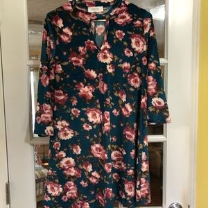 Velvety 3/4 sleeve dress
